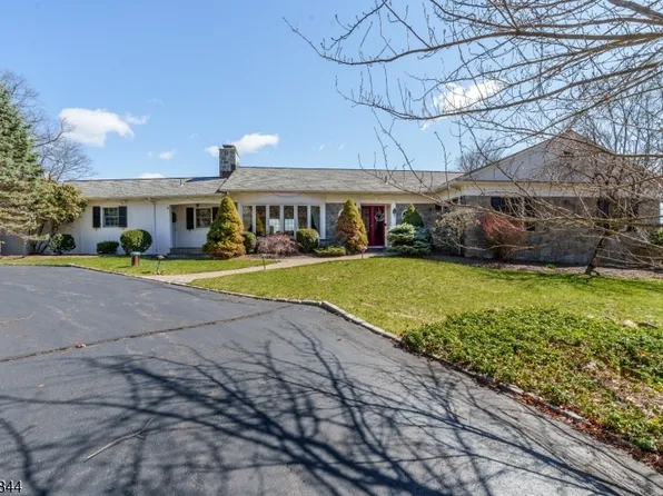 758 Ridge Road Ter, Kinnelon Boro, NJ 07405