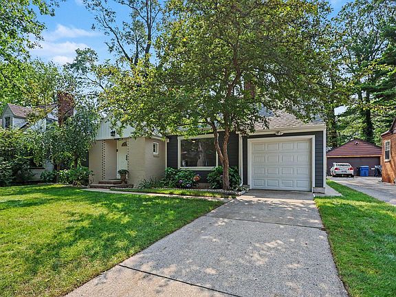 3rd image of 2469 Hadden St