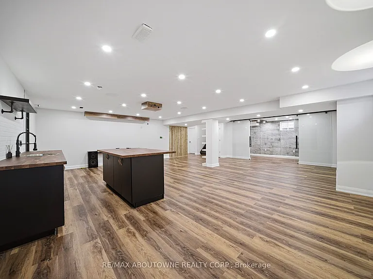 3281 Post Rd — Photo 41
