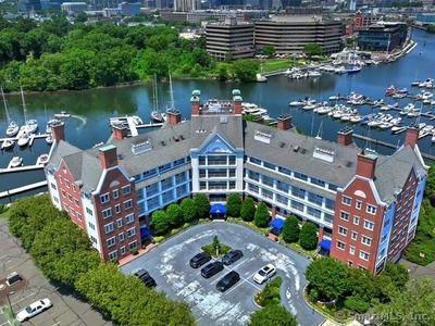 43 Harbor Drive APT 402, Stamford, CT, 06903