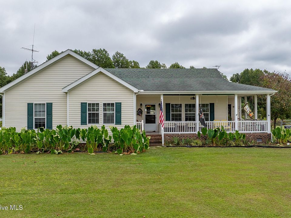 1st image of 330 Boyd Lane