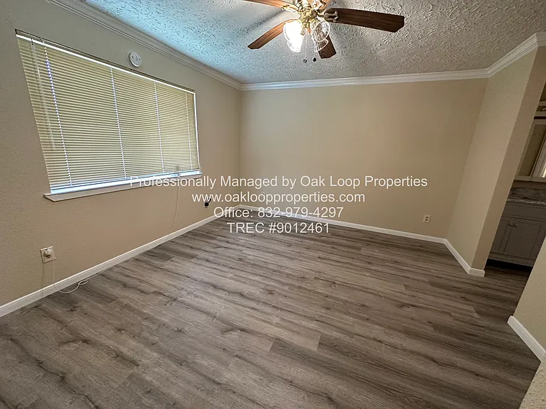9306 Bollingbrook Dr — Photo 13