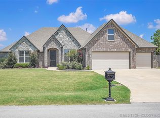21165 E 112th Pl S, Broken Arrow, OK 74014