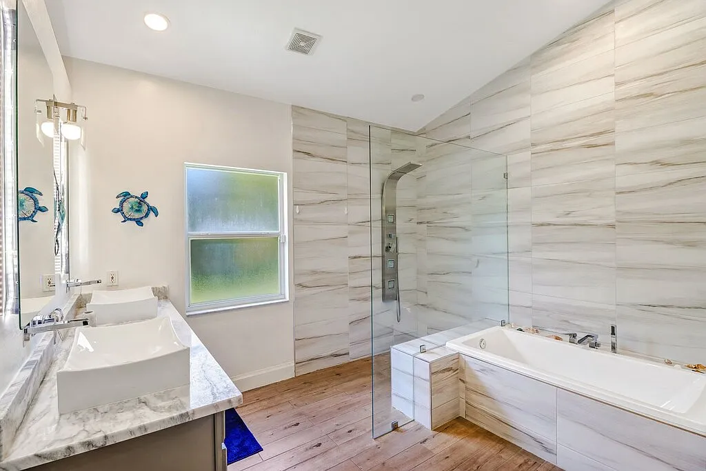 3 bed, 1787 sqft, $10,000 — Photo 3