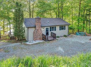 488 Sleepy Hollow Dr, Wirtz, VA 24184