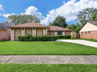 2786 Glen Haven Dr, League City, TX 77573