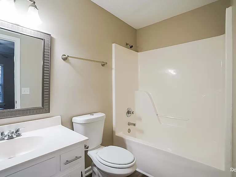 2619 Lincoya Dr — Photo 9