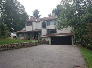 1100 W Roxbury Pkwy, Brookline, MA 02467