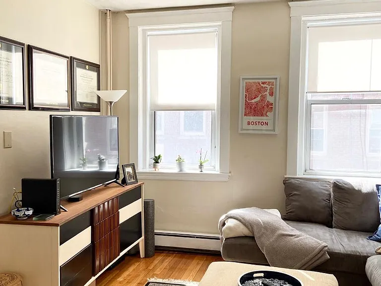 5 Baldwin Pl #2 — Photo 2