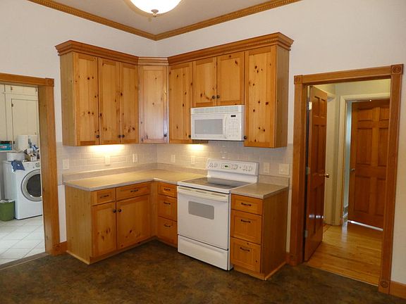 5th image of 254 W Washington Ave