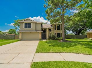 2011 Gairloch Dr, League City, TX 77573