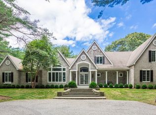 22 Bull Run, East Hampton, NY 11937
