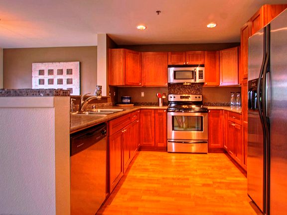 3rd image of 3520 Lake Washington Blvd SE APT 104