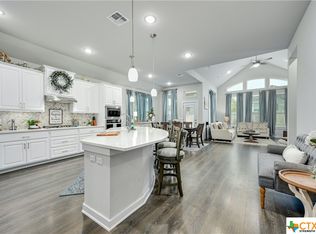 208 Upland Dr, Georgetown, TX 78628