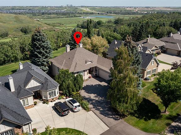 2nd image of 33 S Ridge Pointe Dr