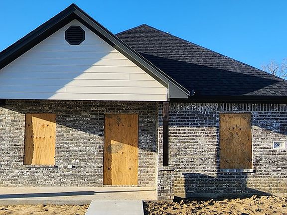 2nd image of 901 Stilwell Blvd