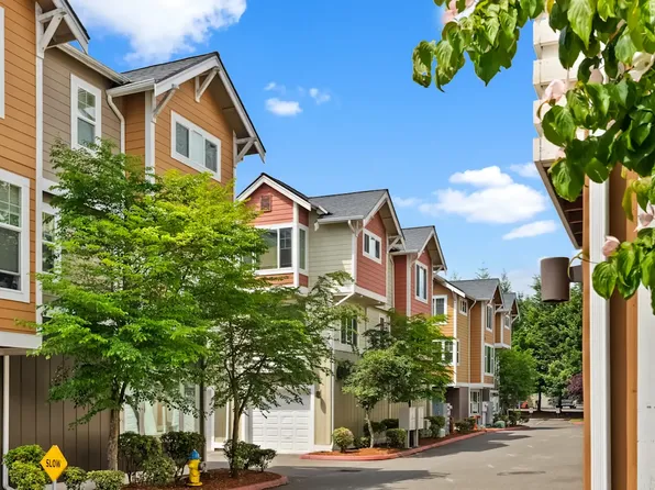 5299 Olympic Dr Unit H, Gig Harbor, WA 98335