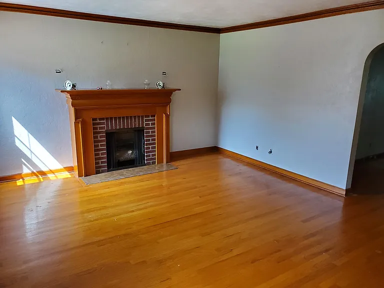 2809 N 58th St — Photo 5