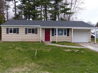 1313 Pioneer Ave, Sylvan Beach, NY 13157
