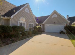 108 Forest Lake Dr, Simpsonville, SC 29681