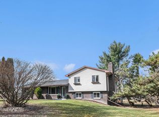 13310 Harper Dr, Chelsea, MI 48118