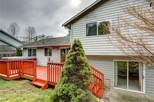 2nd image of 5027 149th Pl SW