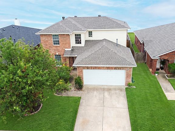 4th image of 3111 Candlebrook Dr