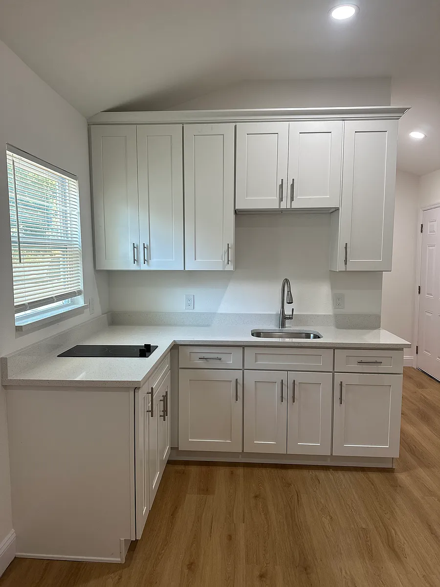 Building Photo - 4415 2nd Ave S #2