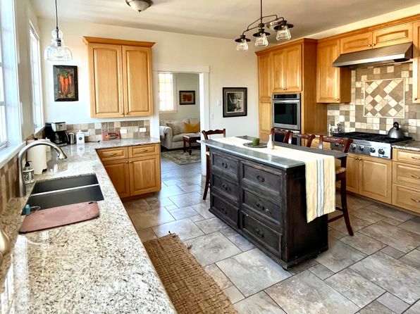 130 Canyon Acres Dr