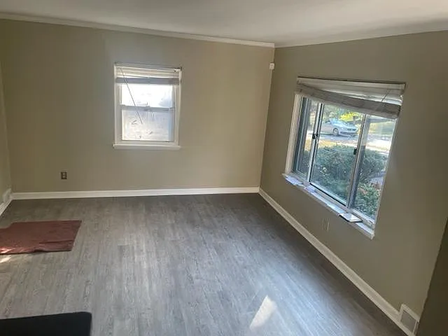 360 Anawanda Ave — Photo 10