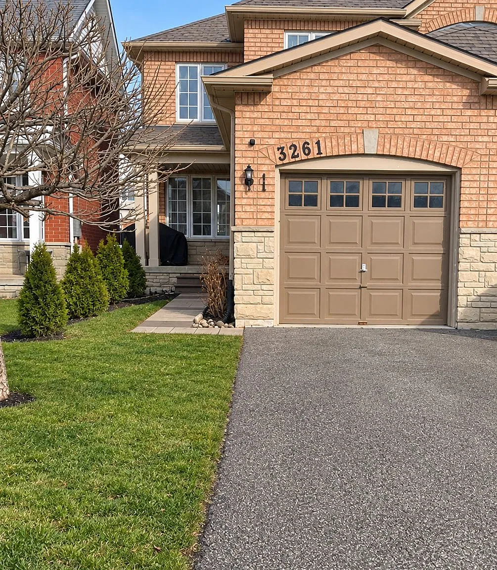 4 bed, $3,390 — Photo 1