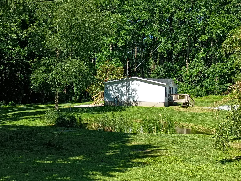 10 Deer Lk — Photo 10