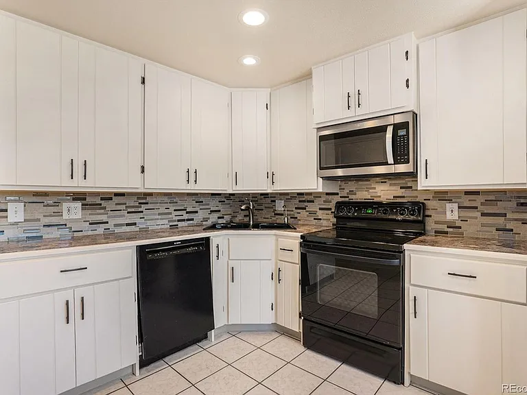 5315 Jellison St — Photo 11
