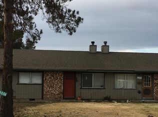 3006 SW Glacier Ave, Redmond, OR 97756