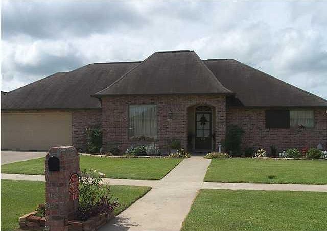 1st image of 111 Nicole Dr