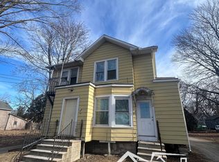 668 Jefferson St #C, Oshkosh, WI 54901