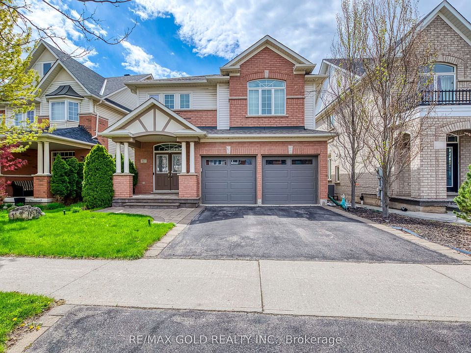 1st image of 4831 Columbus Dr