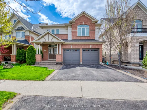 4831 Columbus Dr, Burlington, ON L7M 0J4