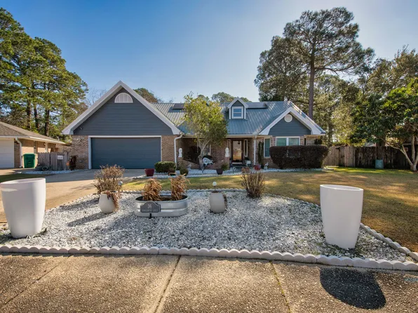 36 Tanglewood Cir, Fort Walton Beach, FL 32547