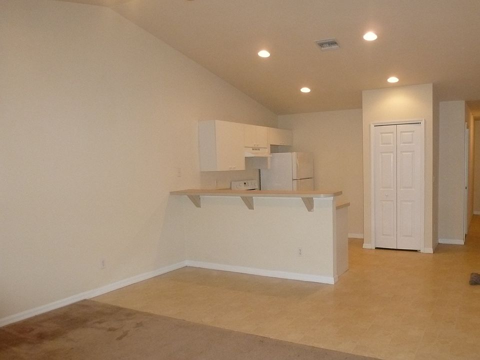 2nd image of 2132 Snead Dr