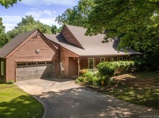 2800 W Riley Rd, Floyds Knobs, IN 47119