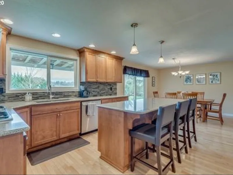 16650 NE Chehalem Dr — Photo 6