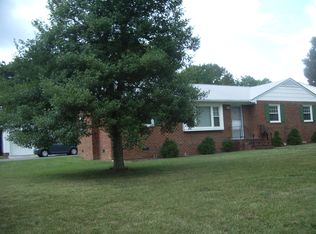 8501 Sutherland Rd, North Chesterfield, VA 23236