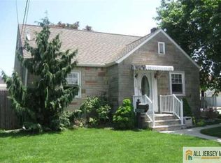 728 Hanson Ave, Perth Amboy, NJ 08861
