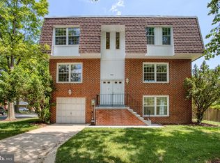 806 Floral Pl NW, Washington, DC