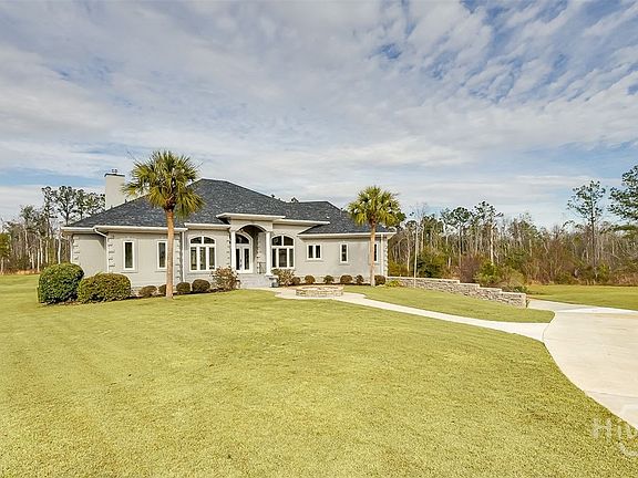 3rd image of 62 Wellington Court