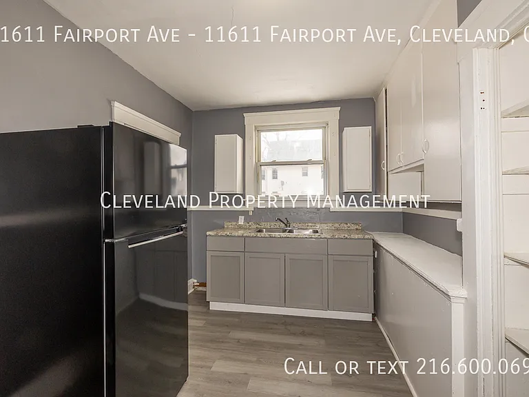 11611 Fairport Ave #11611 FAIRPORT AVE — Photo 15