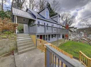 3 Estill Dr, Charleston, WV 25314