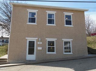 726 Franklin St, Galena, IL 61036