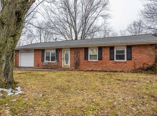 520 S Cedar Dr, Ellettsville, IN 47429